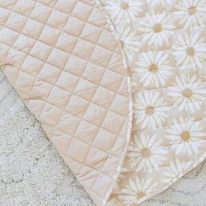 Beige Quilted Linen Baby Playmat - Neutral Daisy Design